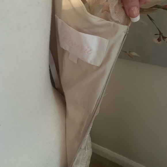 Floor length gown, worn once, flawless, size 10 FITS LIKE A 6/8! - Picture 9 of 9